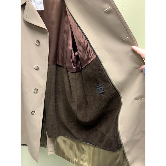 London Fog Maincoats Beige Khaki Tan Trench Coat Clipper Collar Size 46 - Picture 3 of 9
